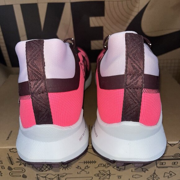 NEW Nike React Pegasus Trail 4 GTX Hyper Pink FN7769 600 Women's Size 7 - Picture 4 of 6